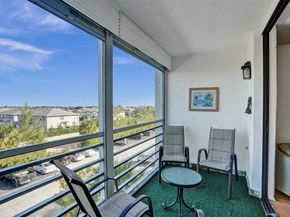 2831 Somerset Dr 414, Lauderdale Lakes FL 33311