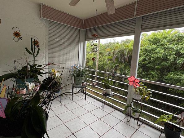 3070 Holiday Springs Boulevard 201, Margate FL 33063