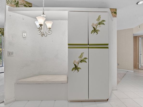 Undisclosed Address #FX-10485994, Boca Raton FL 33486