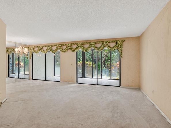 Undisclosed Address #FX-10485994, Boca Raton FL 33486