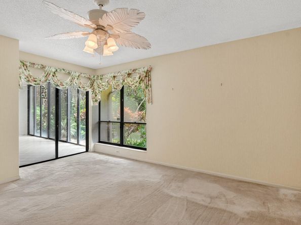 Undisclosed Address #FX-10485994, Boca Raton FL 33486