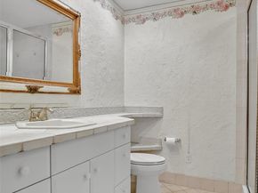 Undisclosed Address #FX-10485994, Boca Raton FL 33486