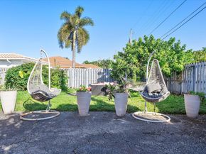 1322 Johnson St, Hollywood FL 33019