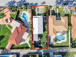 1322 Johnson St, Hollywood FL 33019