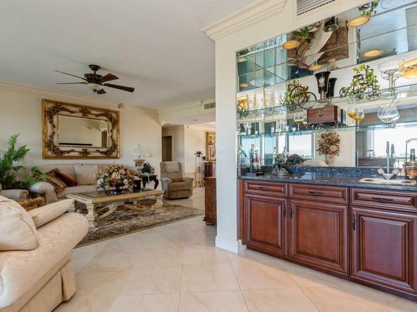 17031 Boca Club 085a Boulevard 085a, Boca Raton FL 33487