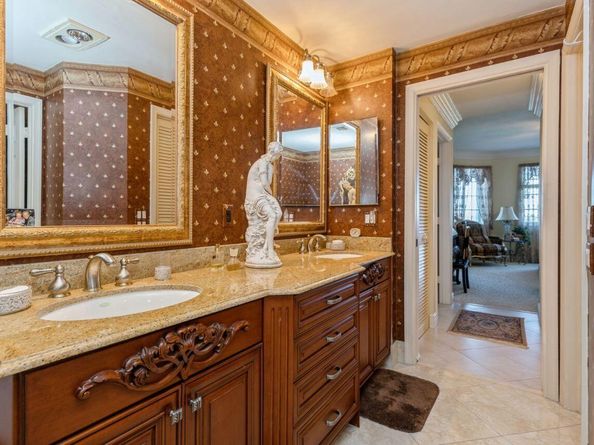 17031 Boca Club 085a Boulevard 085a, Boca Raton FL 33487