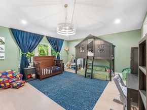 2421 NE 12th St, Fort Lauderdale FL 33304