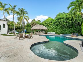 2421 NE 12th St, Fort Lauderdale FL 33304