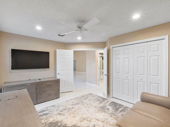 6388 Three Lakes Lane, Boynton Beach FL 33437