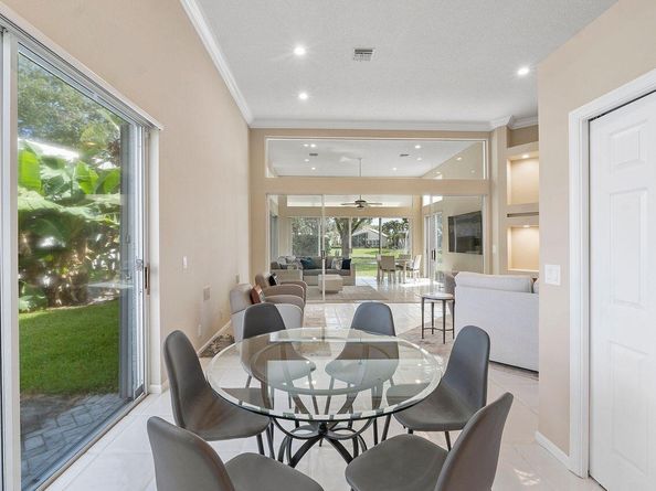 6388 Three Lakes Lane, Boynton Beach FL 33437