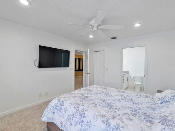 6388 Three Lakes Lane, Boynton Beach FL 33437