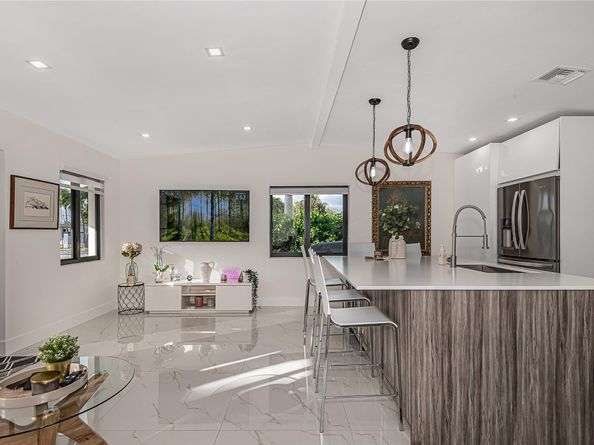 4801 SW 98th Avenue Rd, Miami FL 33165