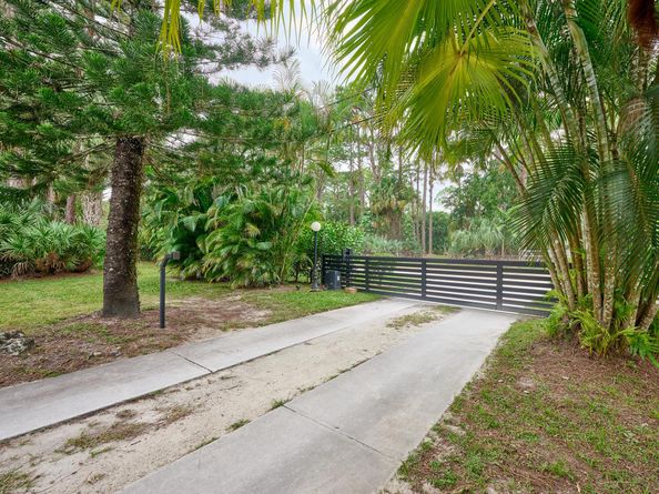 18238 128th Trail N, Jupiter FL 33478