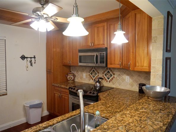 2851 Somerset Dr 103, Lauderdale Lakes FL 33311