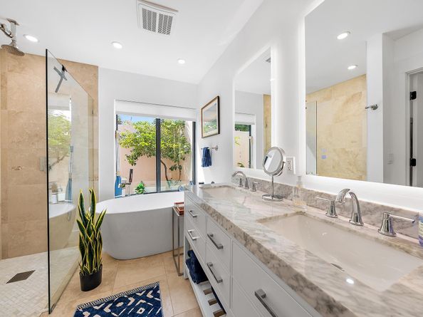 1484 Via Del Sol, Jupiter FL 33477