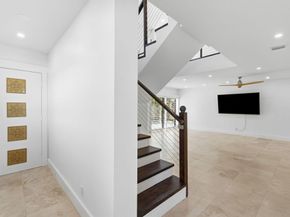 1484 Via Del Sol, Jupiter FL 33477