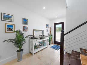 1484 Via Del Sol, Jupiter FL 33477