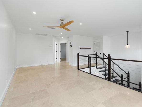 1484 Via Del Sol, Jupiter FL 33477