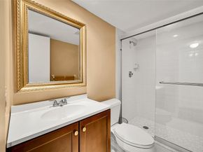 3520 Oaks Way 806, Pompano Beach FL 33069