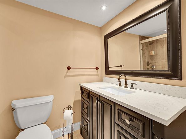 3520 Oaks Way 806, Pompano Beach FL 33069