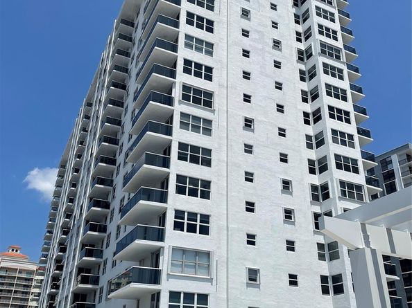 3015 N Ocean Blvd 18J, Fort Lauderdale FL 33308