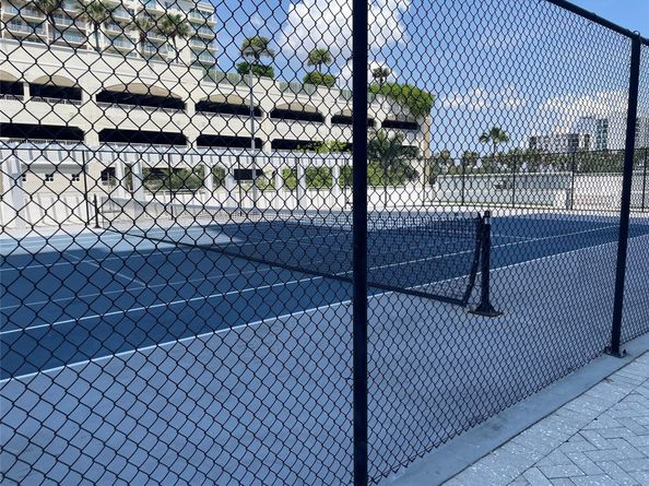 3015 N Ocean Blvd 18J, Fort Lauderdale FL 33308