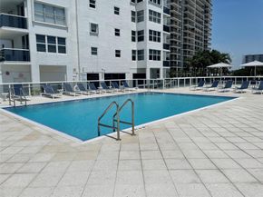 3015 N Ocean Blvd 18J, Fort Lauderdale FL 33308