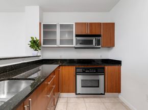 1551 N Flagler Drive 910, West Palm Beach FL 33401
