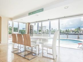 412 SE 28th Ave, Pompano Beach FL 33062