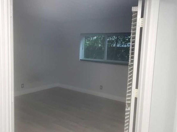 830 SE 22nd Ave, Pompano Beach FL 33062
