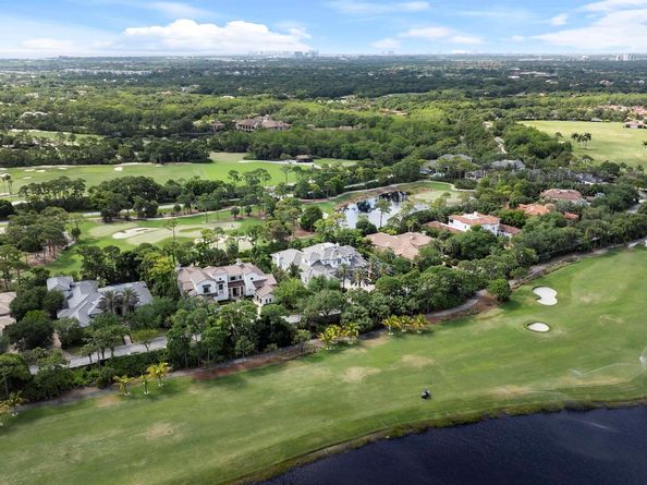 131 W Bears Club Drive, Jupiter FL 33477