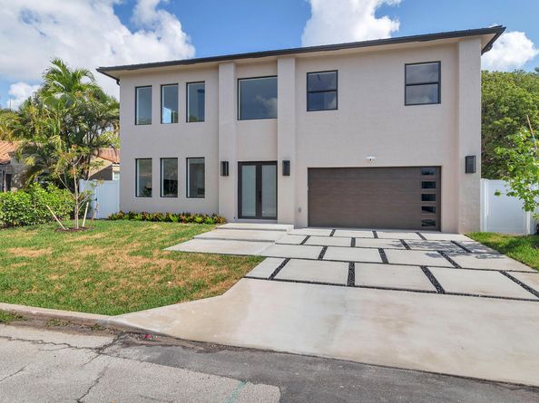 363 31st Court, West Palm Beach FL 33407