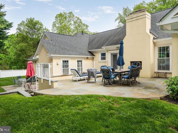 7201 Thomas Branch Drive, Bethesda MD 20817