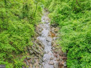 7201 Thomas Branch Drive, Bethesda MD 20817