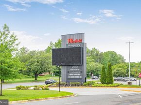 7201 Thomas Branch Drive, Bethesda MD 20817