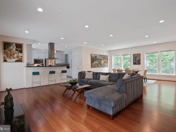 7201 Thomas Branch Drive, Bethesda MD 20817