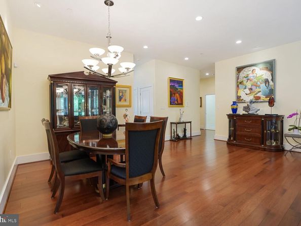 7201 Thomas Branch Drive, Bethesda MD 20817