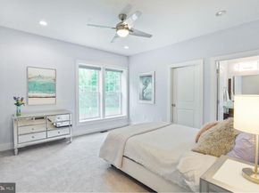 7201 Thomas Branch Drive, Bethesda MD 20817
