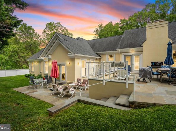 7201 Thomas Branch Drive, Bethesda MD 20817