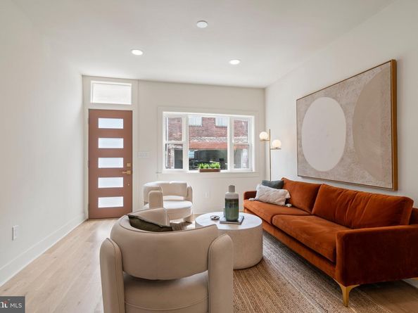 1031 Mercy Street, Philadelphia PA 19148
