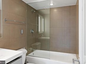 1515 15TH Street NW 422, Washington DC 20005