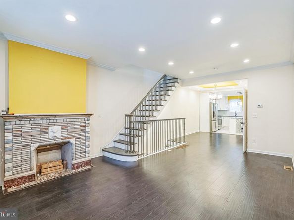 2233 Moore Street, Philadelphia PA 19145