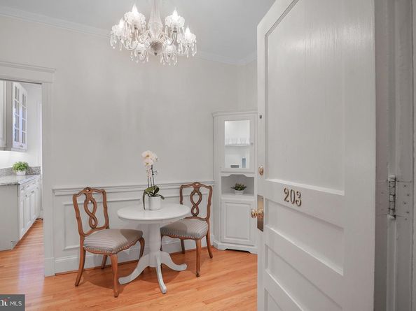 1657 31st Street NW 203, Washington DC 20007
