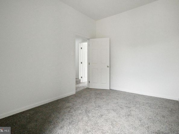 3923 Brown Street, Philadelphia PA 19104