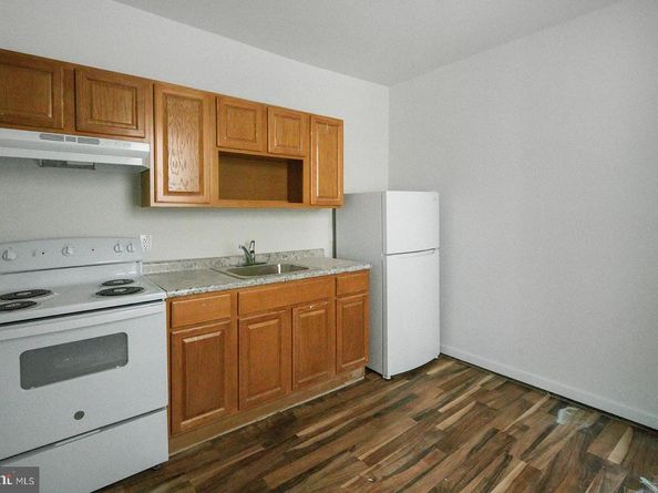 3923 Brown Street, Philadelphia PA 19104