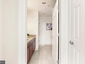 22 S Front Street 603, Philadelphia PA 19106