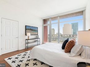 22 S Front Street 603, Philadelphia PA 19106