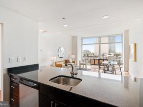 22 S Front Street 603, Philadelphia PA 19106