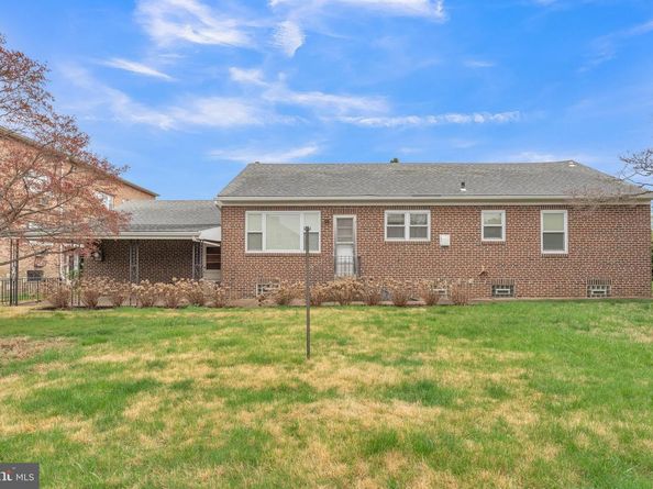 1718 Rhawn Street, Philadelphia PA 19111