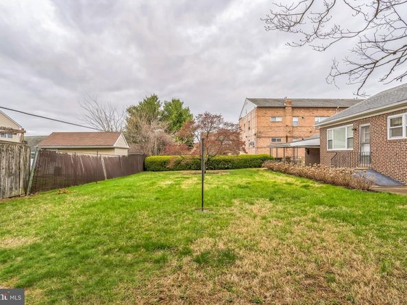1718 Rhawn Street, Philadelphia PA 19111